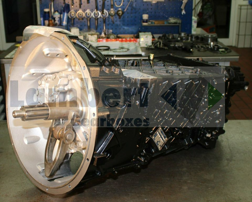 16S2220 TO ZF Getriebe 1342002067 Austauschgetriebe - Mjenjač za Kamion: slika 16S2220 TO ZF Getriebe 1342002067 Austauschgetriebe - Mjenjač za Kamion 16S2220 TO ZF Getriebe 1342002067 Austauschgetriebe - Mjenjač za Kamion: slika 16S2220 TO ZF Getriebe 1342002067 Austauschgetriebe - Mjenjač za Kamion