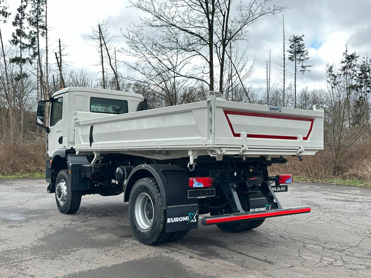 MAN TGM 18.320 4X4 Euro 6e Euromix 3-Seiten-Kipper - Kiper: slika MAN TGM 18.320 4X4 Euro 6e Euromix 3-Seiten-Kipper - Kiper MAN TGM 18.320 4X4 Euro 6e Euromix 3-Seiten-Kipper - Kiper: slika MAN TGM 18.320 4X4 Euro 6e Euromix 3-Seiten-Kipper - Kiper