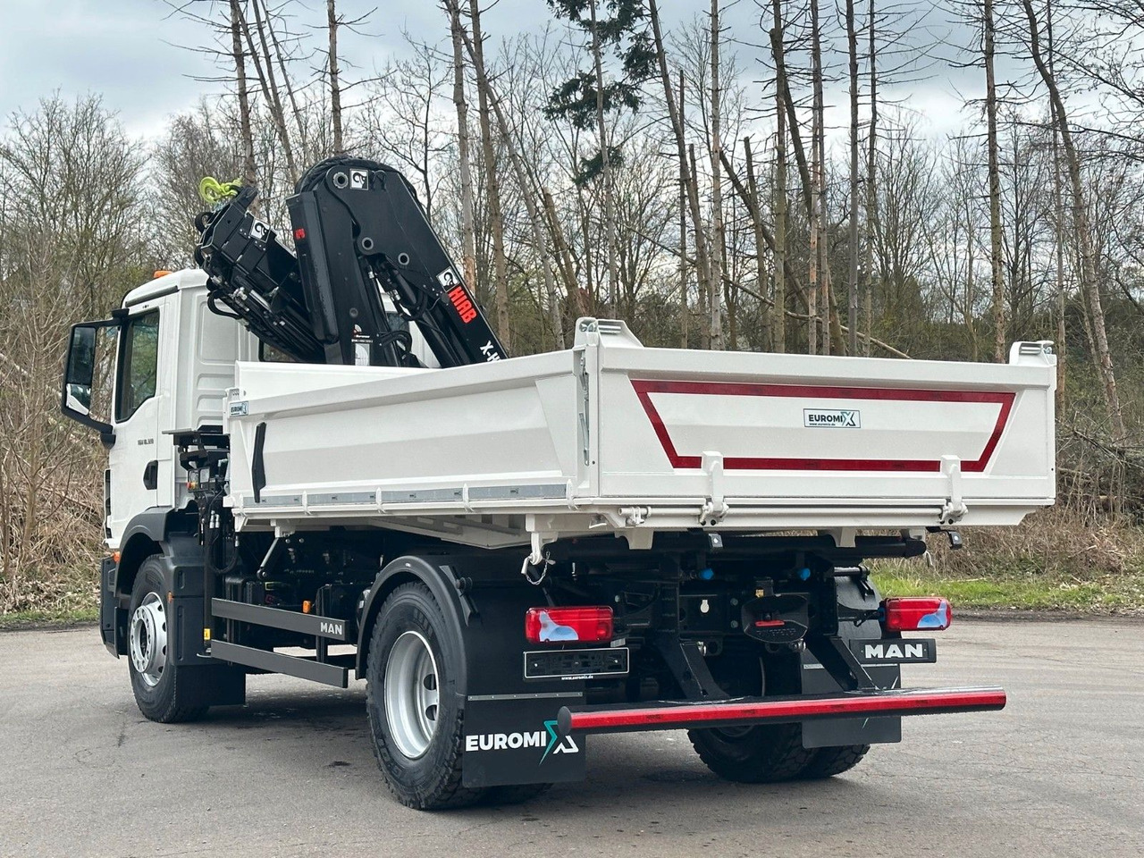 MAN TGM 18.320 4x2 Euro6e Hiab X-HiDuo 138DS-3 - Kiper, Kamion s kranom: slika MAN TGM 18.320 4x2 Euro6e Hiab X-HiDuo 138DS-3 - Kiper, Kamion s kranom MAN TGM 18.320 4x2 Euro6e Hiab X-HiDuo 138DS-3 - Kiper, Kamion s kranom: slika MAN TGM 18.320 4x2 Euro6e Hiab X-HiDuo 138DS-3 - Kiper, Kamion s kranom