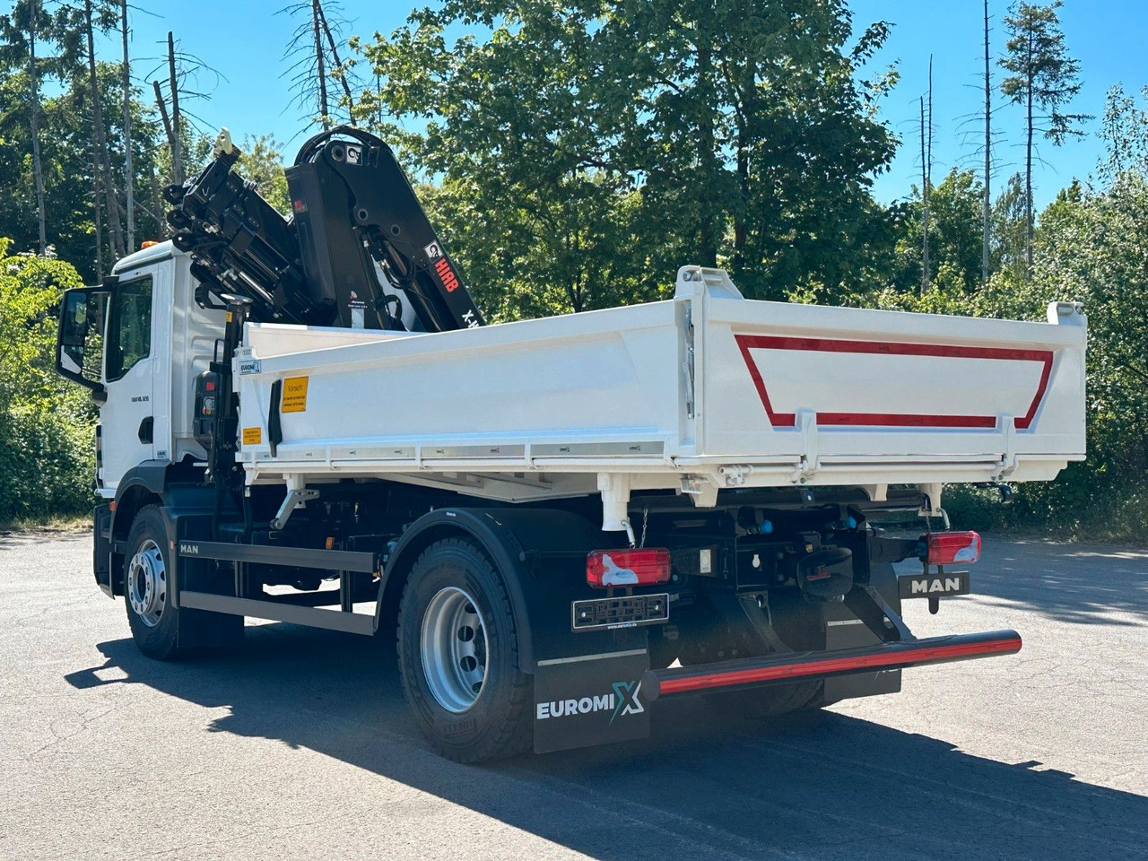 MAN TGM 18.320 4x2 Euro6e Hiab X-HiDuo 138DS-4 - Kiper, Kamion s kranom: slika MAN TGM 18.320 4x2 Euro6e Hiab X-HiDuo 138DS-4 - Kiper, Kamion s kranom MAN TGM 18.320 4x2 Euro6e Hiab X-HiDuo 138DS-4 - Kiper, Kamion s kranom: slika MAN TGM 18.320 4x2 Euro6e Hiab X-HiDuo 138DS-4 - Kiper, Kamion s kranom