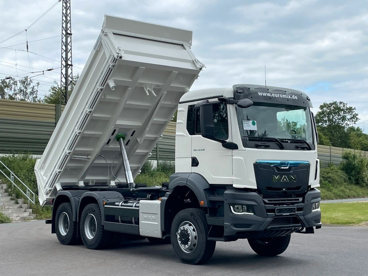MAN TGS 33.440 6x6 /Euro6 3-Seiten-Kipper EuromixMTP MAN TGS 33.440 6x6 /Euro6 3-Seiten-Kipper EuromixMTP - Kiper: slika MAN TGS 33.440 6x6 /Euro6 3-Seiten-Kipper EuromixMTP MAN TGS 33.440 6x6 /Euro6 3-Seiten-Kipper EuromixMTP - Kiper MAN TGS 33.440 6x6 /Euro6 3-Seiten-Kipper EuromixMTP MAN TGS 33.440 6x6 /Euro6 3-Seiten-Kipper EuromixMTP - Kiper: slika MAN TGS 33.440 6x6 /Euro6 3-Seiten-Kipper EuromixMTP MAN TGS 33.440 6x6 /Euro6 3-Seiten-Kipper EuromixMTP - Kiper