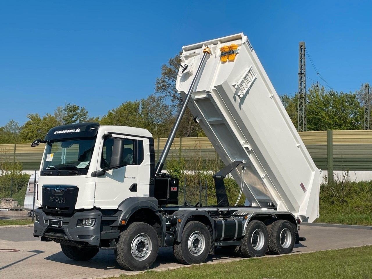 MAN TGS 35.470 BB 8X4 Mulden Kipper 10X Vorhanden - Kiper: slika MAN TGS 35.470 BB 8X4 Mulden Kipper 10X Vorhanden - Kiper MAN TGS 35.470 BB 8X4 Mulden Kipper 10X Vorhanden - Kiper: slika MAN TGS 35.470 BB 8X4 Mulden Kipper 10X Vorhanden - Kiper