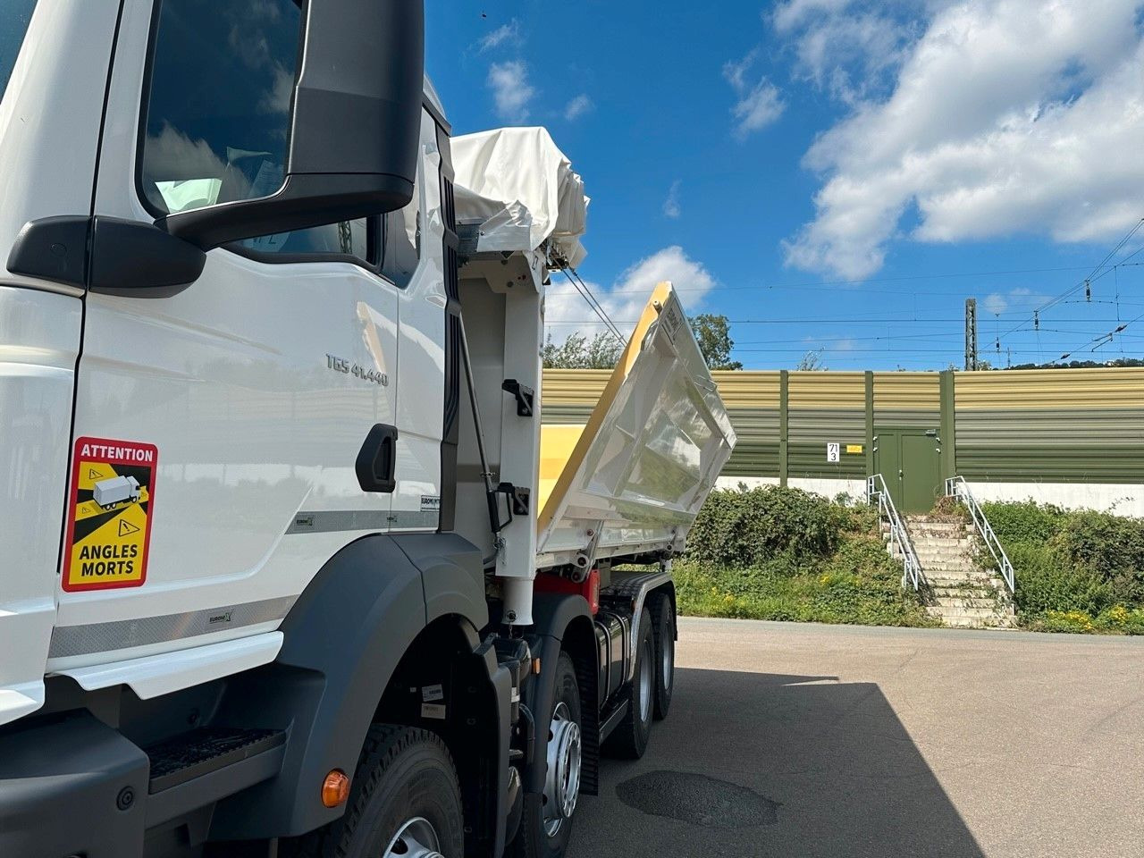 Kiper MAN TGS 41.440  8x4 EuromixMTP 3-Seiten-Kipper: slika Kiper MAN TGS 41.440  8x4 EuromixMTP 3-Seiten-Kipper