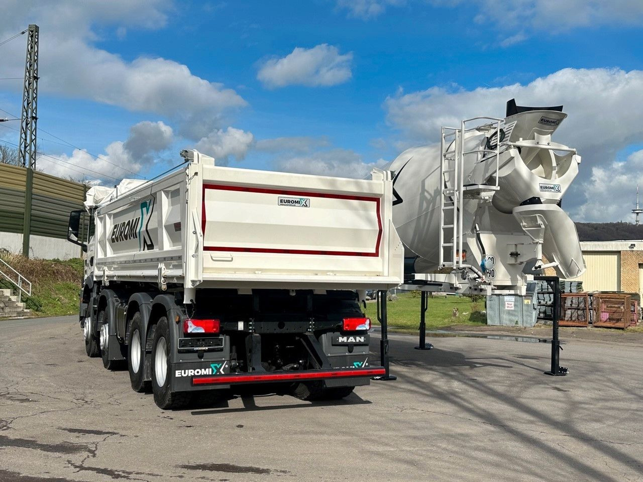 MAN TGS 41.440 8x4 WECHSELSYSTEM KIPPER+MISCHER - Kiper: slika MAN TGS 41.440 8x4 WECHSELSYSTEM KIPPER+MISCHER - Kiper MAN TGS 41.440 8x4 WECHSELSYSTEM KIPPER+MISCHER - Kiper: slika MAN TGS 41.440 8x4 WECHSELSYSTEM KIPPER+MISCHER - Kiper