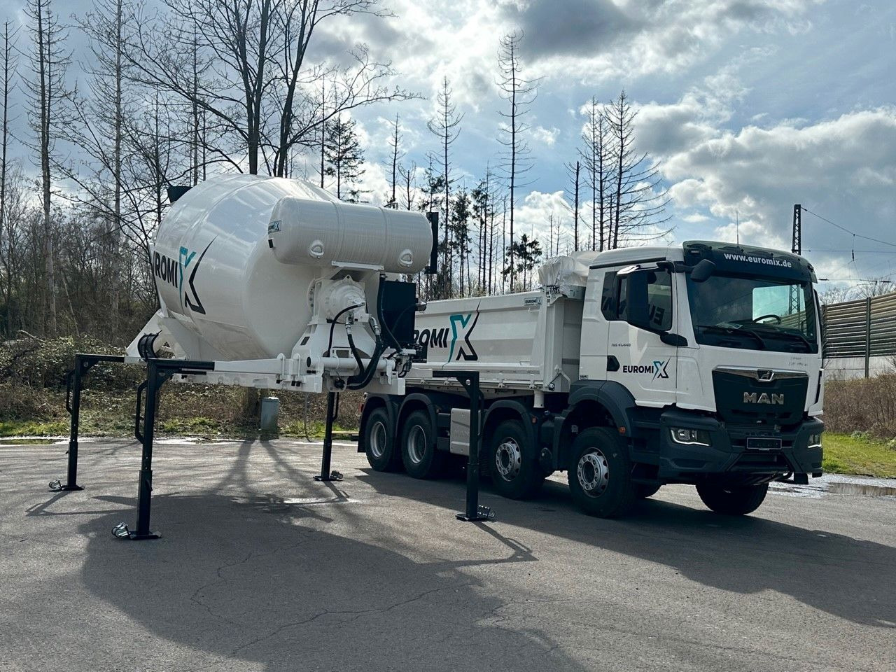 MAN TGS 41.440 8x4 WECHSELSYSTEM KIPPER+MISCHER - Kiper: slika MAN TGS 41.440 8x4 WECHSELSYSTEM KIPPER+MISCHER - Kiper MAN TGS 41.440 8x4 WECHSELSYSTEM KIPPER+MISCHER - Kiper: slika MAN TGS 41.440 8x4 WECHSELSYSTEM KIPPER+MISCHER - Kiper
