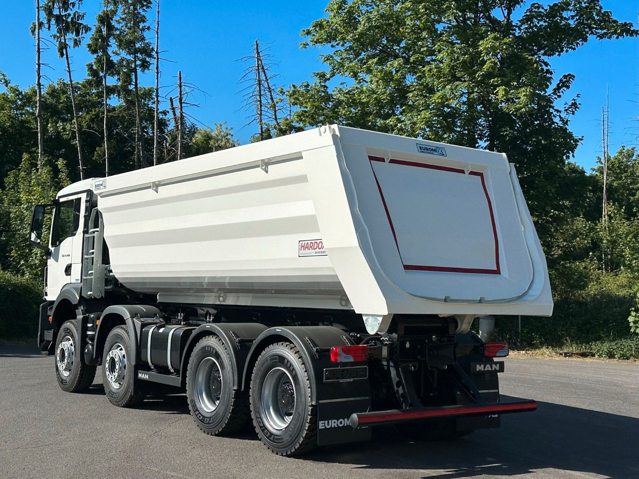 MAN TGS 41.480 BB 8X4 Euromix Mulden Kipper HARDOX - Kiper: slika MAN TGS 41.480 BB 8X4 Euromix Mulden Kipper HARDOX - Kiper MAN TGS 41.480 BB 8X4 Euromix Mulden Kipper HARDOX - Kiper: slika MAN TGS 41.480 BB 8X4 Euromix Mulden Kipper HARDOX - Kiper
