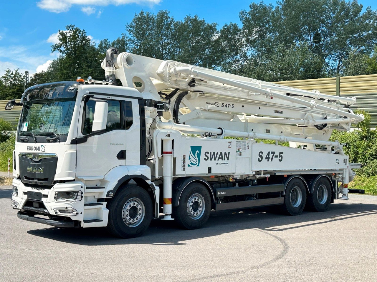 MAN TGS 41.520 8x4 SWAN TSP 47-5 160RZ ( 47m ) - Beton pumpa: slika MAN TGS 41.520 8x4 SWAN TSP 47-5 160RZ ( 47m ) - Beton pumpa MAN TGS 41.520 8x4 SWAN TSP 47-5 160RZ ( 47m ) - Beton pumpa: slika MAN TGS 41.520 8x4 SWAN TSP 47-5 160RZ ( 47m ) - Beton pumpa