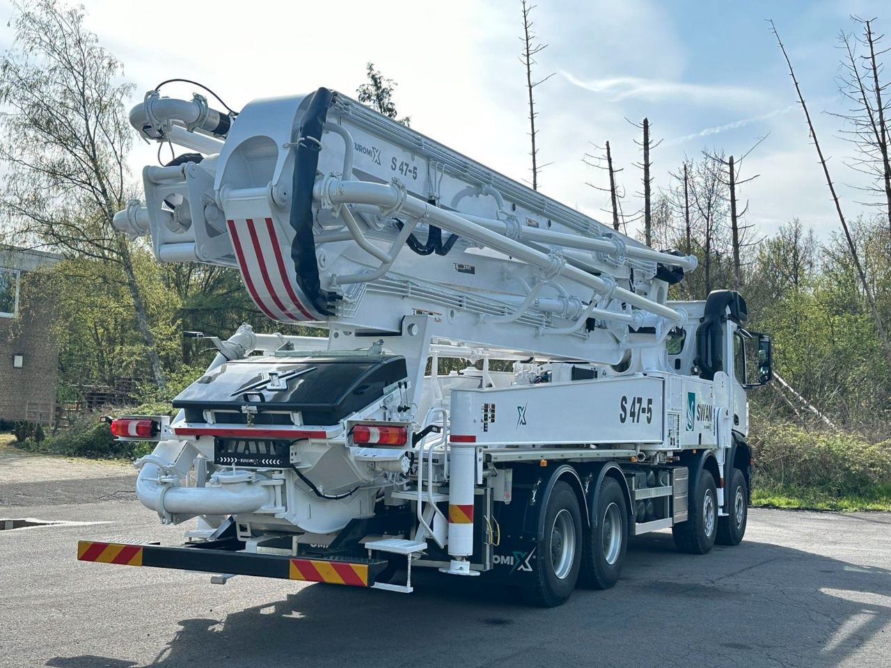 Automješalica Mercedes-Benz Arocs 5 4542 8x4 SWAN TSP 47-5 160RZ ( 47m ): slika Automješalica Mercedes-Benz Arocs 5 4542 8x4 SWAN TSP 47-5 160RZ ( 47m )