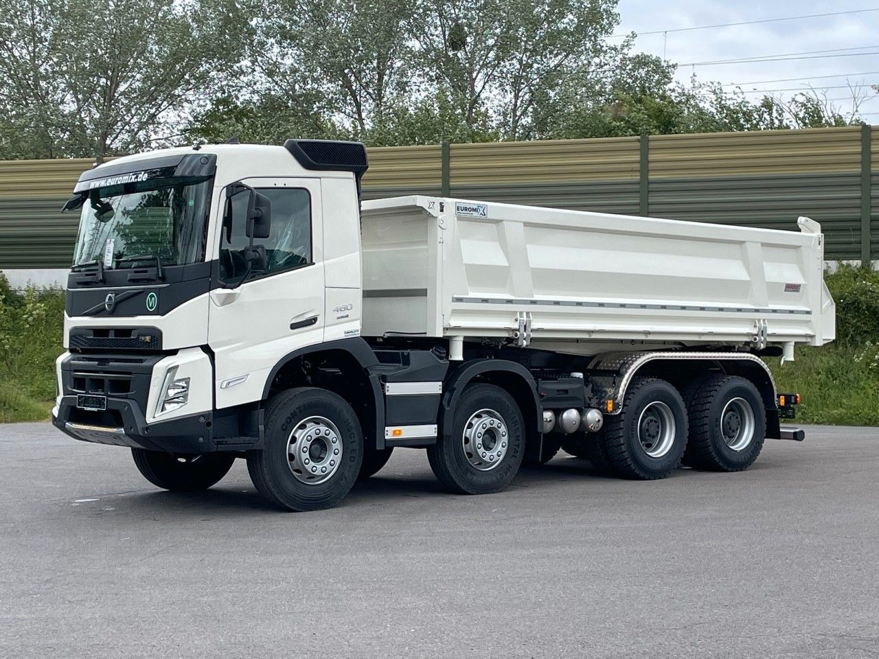 Volvo FMX 460 8x4 / EuromixMTP 3-Seiten-Kipper - Kiper: slika Volvo FMX 460 8x4 / EuromixMTP 3-Seiten-Kipper - Kiper Volvo FMX 460 8x4 / EuromixMTP 3-Seiten-Kipper - Kiper: slika Volvo FMX 460 8x4 / EuromixMTP 3-Seiten-Kipper - Kiper