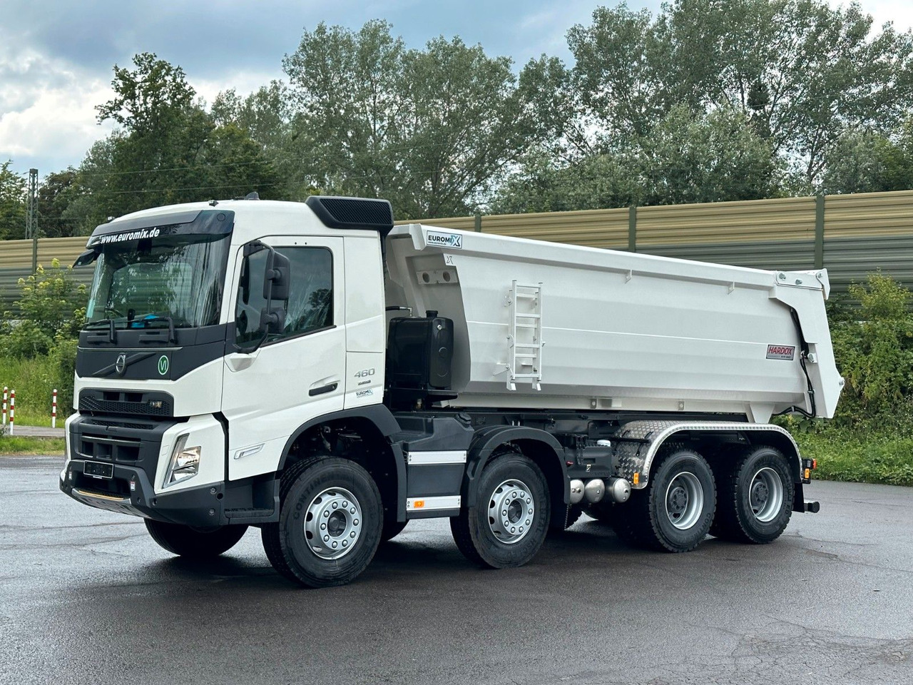 Volvo FMX 460 8x4 EuromixMTP EMK 20m³ Mulden Kipper - Kiper: slika Volvo FMX 460 8x4 EuromixMTP EMK 20m³ Mulden Kipper - Kiper Volvo FMX 460 8x4 EuromixMTP EMK 20m³ Mulden Kipper - Kiper: slika Volvo FMX 460 8x4 EuromixMTP EMK 20m³ Mulden Kipper - Kiper
