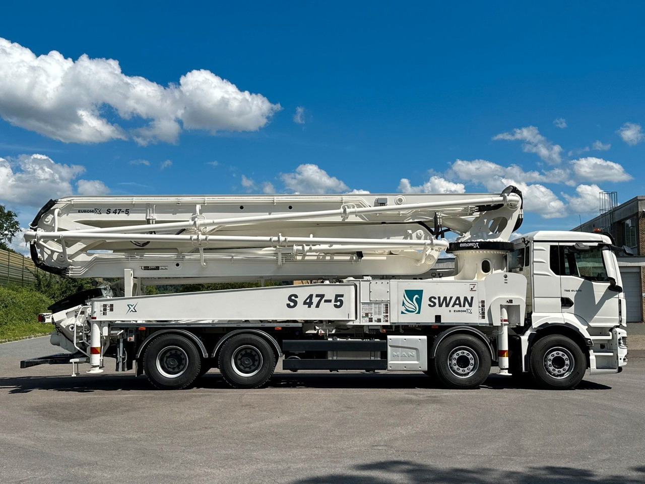 Volvo FMX 500 8x4 SWAN 47m Betonpumpe EuromixMTP - Beton pumpa: slika Volvo FMX 500 8x4 SWAN 47m Betonpumpe EuromixMTP - Beton pumpa Volvo FMX 500 8x4 SWAN 47m Betonpumpe EuromixMTP - Beton pumpa: slika Volvo FMX 500 8x4 SWAN 47m Betonpumpe EuromixMTP - Beton pumpa