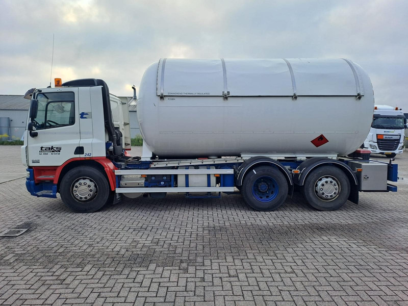 DAF FAN CF75. 6x2 -24030 Liter Gas tank truck ID 2.166 Rootselaar, flowmeter, pump, sunroof on tank - Kamion cisterna: slika DAF FAN CF75. 6x2 -24030 Liter Gas tank truck ID 2.166 Rootselaar, flowmeter, pump, sunroof on tank - Kamion cisterna DAF FAN CF75. 6x2 -24030 Liter Gas tank truck ID 2.166 Rootselaar, flowmeter, pump, sunroof on tank - Kamion cisterna: slika DAF FAN CF75. 6x2 -24030 Liter Gas tank truck ID 2.166 Rootselaar, flowmeter, pump, sunroof on tank - Kamion cisterna