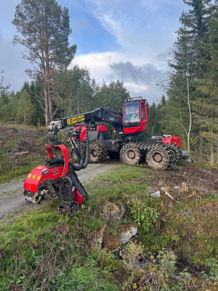 Komatsu 951 XC - Kombajn za šumarstvo: slika Komatsu 951 XC - Kombajn za šumarstvo Komatsu 951 XC - Kombajn za šumarstvo: slika Komatsu 951 XC - Kombajn za šumarstvo