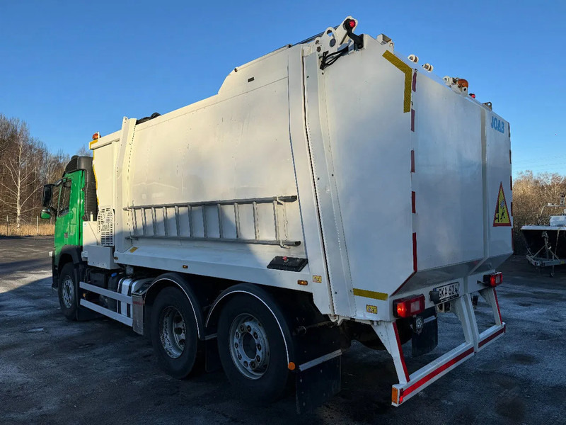 Kamion za odvoz smeća Volvo FM 330 RHD, 2-compart, & tipper, 2014: slika Kamion za odvoz smeća Volvo FM 330 RHD, 2-compart, & tipper, 2014