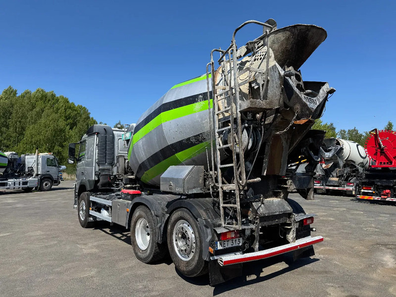 Volvo FM 370 6x2*4, 8m3 Mixer with Hyrdaul.-slide, 2016 - Automješalica: slika Volvo FM 370 6x2*4, 8m3 Mixer with Hyrdaul.-slide, 2016 - Automješalica Volvo FM 370 6x2*4, 8m3 Mixer with Hyrdaul.-slide, 2016 - Automješalica: slika Volvo FM 370 6x2*4, 8m3 Mixer with Hyrdaul.-slide, 2016 - Automješalica