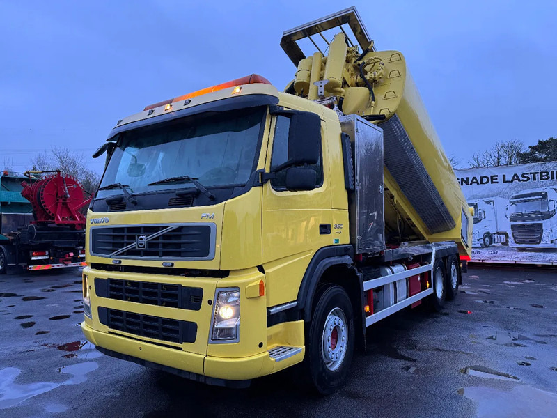 Volvo FM 380 6x2*4, Vacuum / High-pressure truck, 16m3, 2008 - Vakum kamion: slika Volvo FM 380 6x2*4, Vacuum / High-pressure truck, 16m3, 2008 - Vakum kamion Volvo FM 380 6x2*4, Vacuum / High-pressure truck, 16m3, 2008 - Vakum kamion: slika Volvo FM 380 6x2*4, Vacuum / High-pressure truck, 16m3, 2008 - Vakum kamion