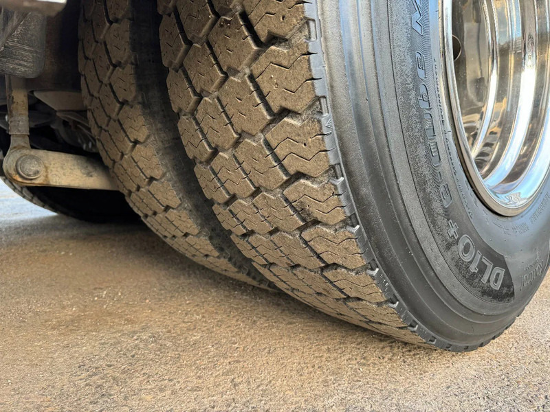 Volvo FM 420 Euro 6, 15,5m3, Vacuum & High-Pressure, 2012 - Vakum kamion: slika Volvo FM 420 Euro 6, 15,5m3, Vacuum & High-Pressure, 2012 - Vakum kamion Volvo FM 420 Euro 6, 15,5m3, Vacuum & High-Pressure, 2012 - Vakum kamion: slika Volvo FM 420 Euro 6, 15,5m3, Vacuum & High-Pressure, 2012 - Vakum kamion