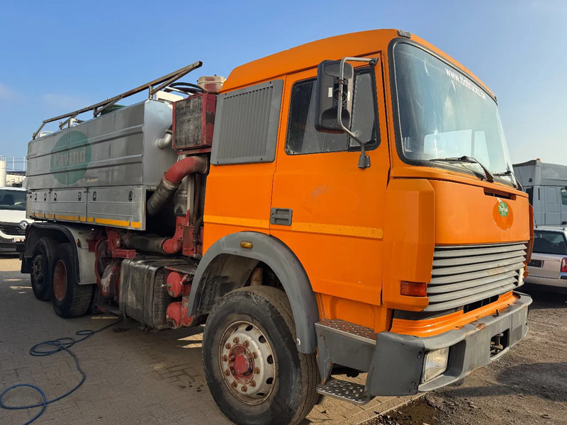 Iveco Turbostar 190.30 **6X2-FULL STEEL-VACUUMTRUCK-VIDANGEUR** - Vakum kamion: slika Iveco Turbostar 190.30 **6X2-FULL STEEL-VACUUMTRUCK-VIDANGEUR** - Vakum kamion Iveco Turbostar 190.30 **6X2-FULL STEEL-VACUUMTRUCK-VIDANGEUR** - Vakum kamion: slika Iveco Turbostar 190.30 **6X2-FULL STEEL-VACUUMTRUCK-VIDANGEUR** - Vakum kamion