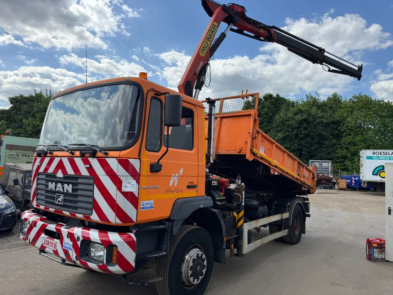 MAN ME 18.250 4X4 **4X4-TIPPER+PALFINGER PK7501-BELGIAN TRUCK** - Kiper, Kamion s kranom: slika MAN ME 18.250 4X4 **4X4-TIPPER+PALFINGER PK7501-BELGIAN TRUCK** - Kiper, Kamion s kranom MAN ME 18.250 4X4 **4X4-TIPPER+PALFINGER PK7501-BELGIAN TRUCK** - Kiper, Kamion s kranom: slika MAN ME 18.250 4X4 **4X4-TIPPER+PALFINGER PK7501-BELGIAN TRUCK** - Kiper, Kamion s kranom