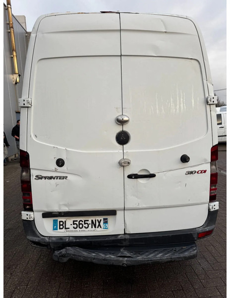 Mercedes-Benz Sprinter 310 - Mali kombi: slika Mercedes-Benz Sprinter 310 - Mali kombi Mercedes-Benz Sprinter 310 - Mali kombi: slika Mercedes-Benz Sprinter 310 - Mali kombi