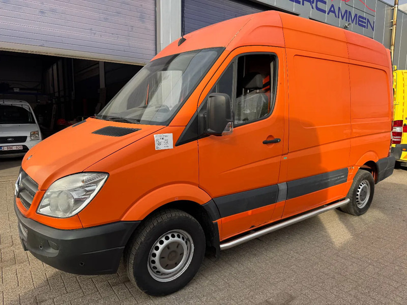 Mercedes-Benz Sprinter 310 **LIFT-HAYON-LBW** - Furgon: slika Mercedes-Benz Sprinter 310 **LIFT-HAYON-LBW** - Furgon Mercedes-Benz Sprinter 310 **LIFT-HAYON-LBW** - Furgon: slika Mercedes-Benz Sprinter 310 **LIFT-HAYON-LBW** - Furgon