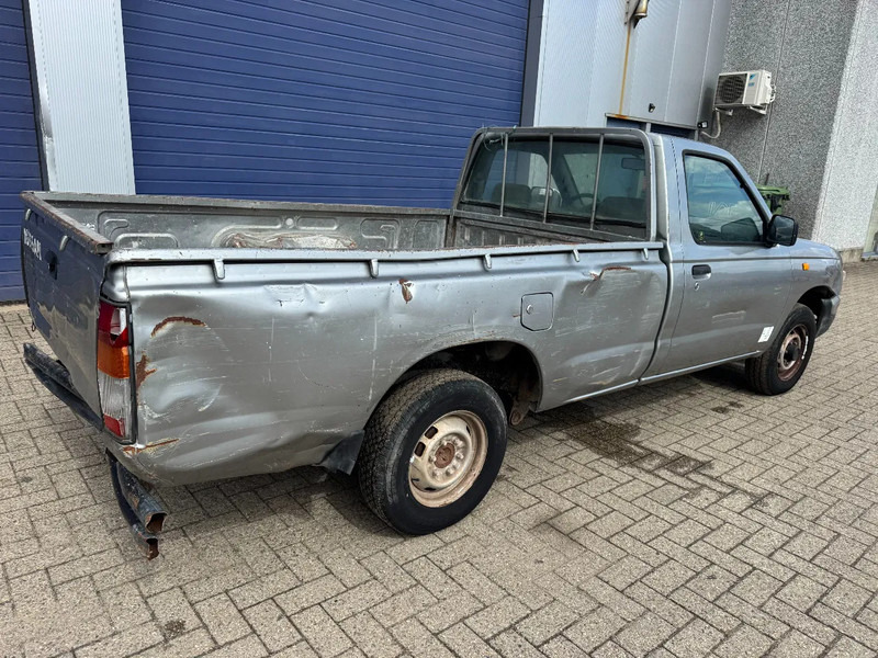 Nissan AGGD22 SINGLE CAB PICK UP **DIESEL** - Pick-up: slika Nissan AGGD22 SINGLE CAB PICK UP **DIESEL** - Pick-up Nissan AGGD22 SINGLE CAB PICK UP **DIESEL** - Pick-up: slika Nissan AGGD22 SINGLE CAB PICK UP **DIESEL** - Pick-up