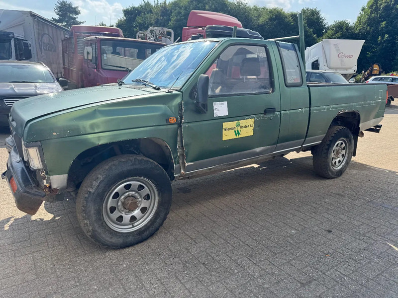 Nissan King-cab **DIESEL-4X4** - Automobil: slika Nissan King-cab **DIESEL-4X4** - Automobil Nissan King-cab **DIESEL-4X4** - Automobil: slika Nissan King-cab **DIESEL-4X4** - Automobil