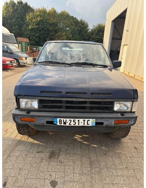 Nissan Terrano **4X4-DIESEL-LONG CHASSIS** - Automobil: slika Nissan Terrano **4X4-DIESEL-LONG CHASSIS** - Automobil Nissan Terrano **4X4-DIESEL-LONG CHASSIS** - Automobil: slika Nissan Terrano **4X4-DIESEL-LONG CHASSIS** - Automobil