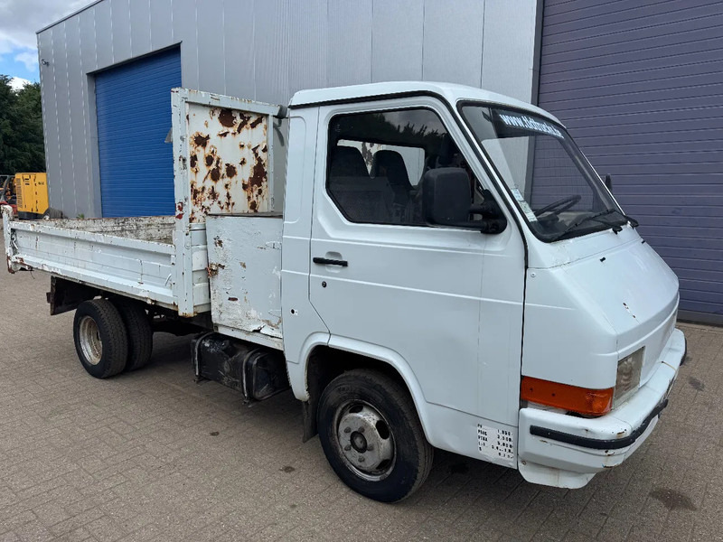 Nissan Trade **TIPPER/BENNE** - Mali kamion kiper: slika Nissan Trade **TIPPER/BENNE** - Mali kamion kiper Nissan Trade **TIPPER/BENNE** - Mali kamion kiper: slika Nissan Trade **TIPPER/BENNE** - Mali kamion kiper