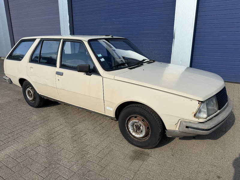 Renault 18 **ESSENCE-PETROL** - Karavan: slika Renault 18 **ESSENCE-PETROL** - Karavan Renault 18 **ESSENCE-PETROL** - Karavan: slika Renault 18 **ESSENCE-PETROL** - Karavan