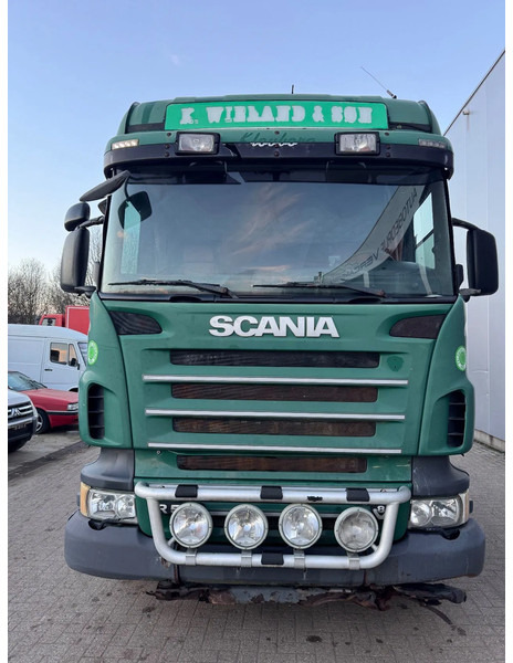 Scania R560 V8 **6X4+JONSERED 1020 CRANE** - Kamion šumar, Kamion s kranom: slika Scania R560 V8 **6X4+JONSERED 1020 CRANE** - Kamion šumar, Kamion s kranom Scania R560 V8 **6X4+JONSERED 1020 CRANE** - Kamion šumar, Kamion s kranom: slika Scania R560 V8 **6X4+JONSERED 1020 CRANE** - Kamion šumar, Kamion s kranom