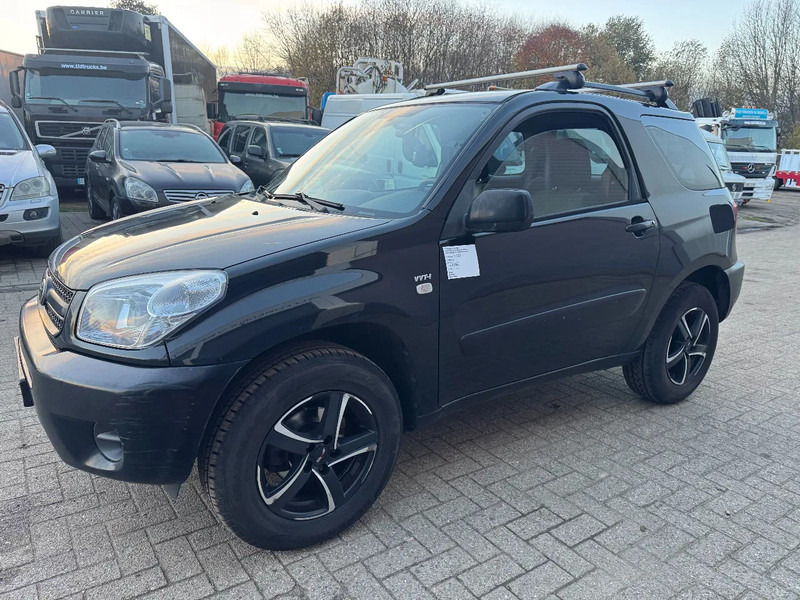 Toyota RAV4 **PETROL-BELGIAN ORIGINE** - SUV: slika Toyota RAV4 **PETROL-BELGIAN ORIGINE** - SUV Toyota RAV4 **PETROL-BELGIAN ORIGINE** - SUV: slika Toyota RAV4 **PETROL-BELGIAN ORIGINE** - SUV