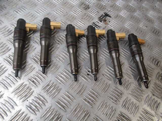 DAF CF 85 EURO 5 INJECTORS P/NO 1661060 - Upravljačka jedinica (ECU) za Kamion: slika DAF CF 85 EURO 5 INJECTORS P/NO 1661060 - Upravljačka jedinica (ECU) za Kamion DAF CF 85 EURO 5 INJECTORS P/NO 1661060 - Upravljačka jedinica (ECU) za Kamion: slika DAF CF 85 EURO 5 INJECTORS P/NO 1661060 - Upravljačka jedinica (ECU) za Kamion