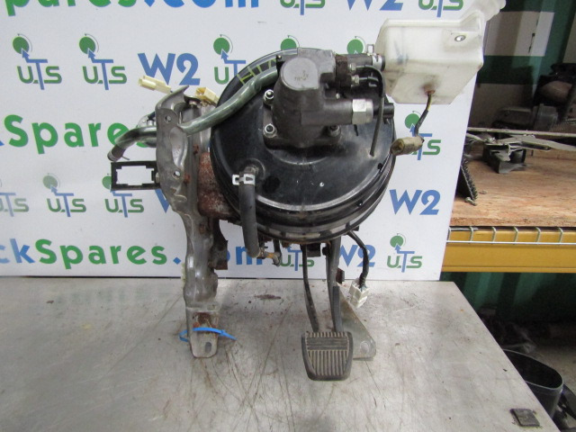 HINO 300 SERIES CLUTCH SERVO COMPLETE P/NO 131030-30030 - Motor i dijelovi za Kamion: slika HINO 300 SERIES CLUTCH SERVO COMPLETE P/NO 131030-30030 - Motor i dijelovi za Kamion HINO 300 SERIES CLUTCH SERVO COMPLETE P/NO 131030-30030 - Motor i dijelovi za Kamion: slika HINO 300 SERIES CLUTCH SERVO COMPLETE P/NO 131030-30030 - Motor i dijelovi za Kamion