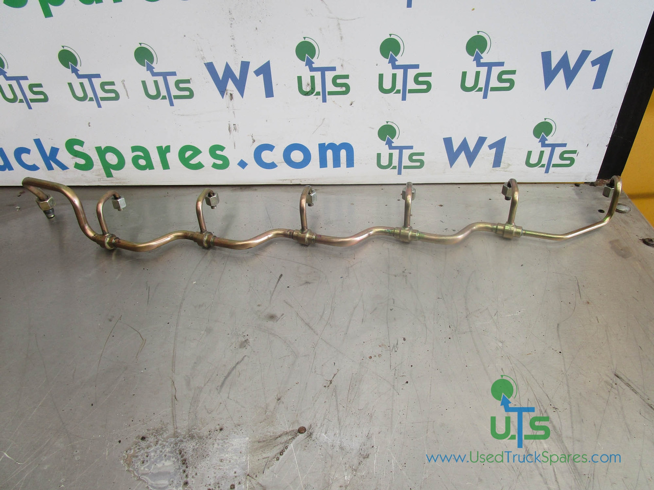 IVECO CURSOR 8 INJECTOR PIPE RAIL - Motor i dijelovi za Kamion: slika IVECO CURSOR 8 INJECTOR PIPE RAIL - Motor i dijelovi za Kamion IVECO CURSOR 8 INJECTOR PIPE RAIL - Motor i dijelovi za Kamion: slika IVECO CURSOR 8 INJECTOR PIPE RAIL - Motor i dijelovi za Kamion