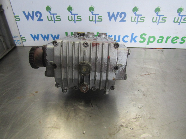 JOHNSTON VT650 HIGH PRESSURE WATER JETTING PUMP - Vodena pumpa za Namjenska/ Posebna vozila: slika JOHNSTON VT650 HIGH PRESSURE WATER JETTING PUMP - Vodena pumpa za Namjenska/ Posebna vozila JOHNSTON VT650 HIGH PRESSURE WATER JETTING PUMP - Vodena pumpa za Namjenska/ Posebna vozila: slika JOHNSTON VT650 HIGH PRESSURE WATER JETTING PUMP - Vodena pumpa za Namjenska/ Posebna vozila