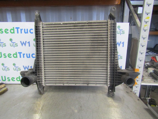 MAN TGL DO834 INTERCOOLER P/NO 81.06130.0228 - Motor i dijelovi za Kamion: slika MAN TGL DO834 INTERCOOLER P/NO 81.06130.0228 - Motor i dijelovi za Kamion MAN TGL DO834 INTERCOOLER P/NO 81.06130.0228 - Motor i dijelovi za Kamion: slika MAN TGL DO834 INTERCOOLER P/NO 81.06130.0228 - Motor i dijelovi za Kamion