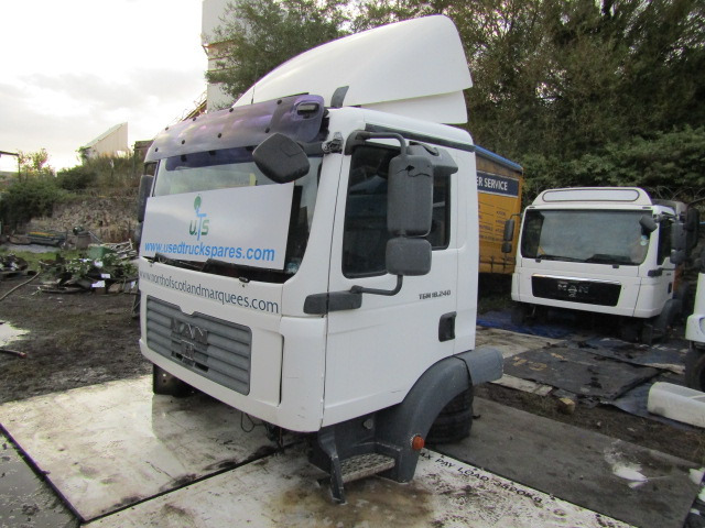 MAN TGM DAY CAB EX 2009 - Kabina za Kamion: slika MAN TGM DAY CAB EX 2009 - Kabina za Kamion MAN TGM DAY CAB EX 2009 - Kabina za Kamion: slika MAN TGM DAY CAB EX 2009 - Kabina za Kamion