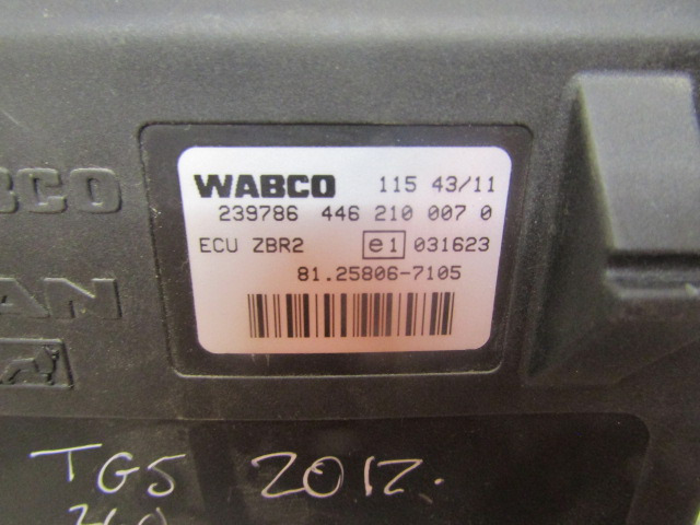 MAN TGS ZBR2 ECU WABCO P/NO 446 210 0070 MAN P/NO 81.25806.7105 - Upravljačka jedinica (ECU) za Kamion: slika MAN TGS ZBR2 ECU WABCO P/NO 446 210 0070 MAN P/NO 81.25806.7105 - Upravljačka jedinica (ECU) za Kamion MAN TGS ZBR2 ECU WABCO P/NO 446 210 0070 MAN P/NO 81.25806.7105 - Upravljačka jedinica (ECU) za Kamion: slika MAN TGS ZBR2 ECU WABCO P/NO 446 210 0070 MAN P/NO 81.25806.7105 - Upravljačka jedinica (ECU) za Kamion
