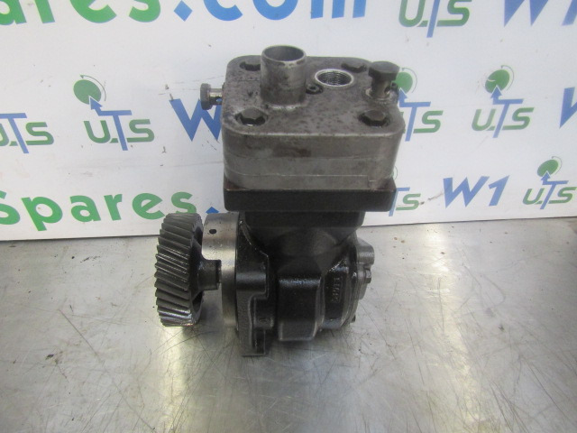 MERCEDES 1829 OM906 EURO 5 WABCO COMPRESSOR 4111540040 - Motor i dijelovi za Kamion: slika MERCEDES 1829 OM906 EURO 5 WABCO COMPRESSOR 4111540040 - Motor i dijelovi za Kamion MERCEDES 1829 OM906 EURO 5 WABCO COMPRESSOR 4111540040 - Motor i dijelovi za Kamion: slika MERCEDES 1829 OM906 EURO 5 WABCO COMPRESSOR 4111540040 - Motor i dijelovi za Kamion