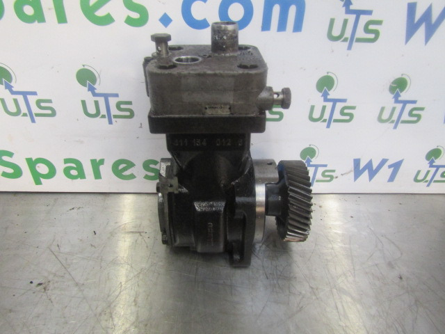 MERCEDES 1829 OM906 EURO 5 WABCO COMPRESSOR 4111540040 - Motor i dijelovi za Kamion: slika MERCEDES 1829 OM906 EURO 5 WABCO COMPRESSOR 4111540040 - Motor i dijelovi za Kamion MERCEDES 1829 OM906 EURO 5 WABCO COMPRESSOR 4111540040 - Motor i dijelovi za Kamion: slika MERCEDES 1829 OM906 EURO 5 WABCO COMPRESSOR 4111540040 - Motor i dijelovi za Kamion