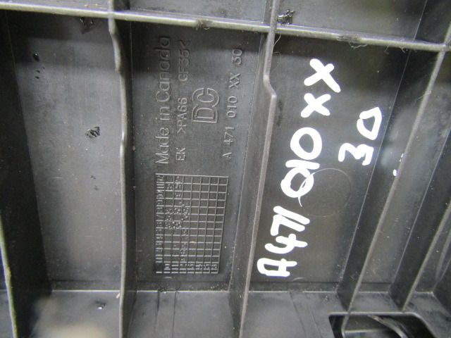 MERCEDES ACTROS MP4 OM471-6 ROCKER COVER P/NO A471010XX30 - Motor i dijelovi za Kamion: slika MERCEDES ACTROS MP4 OM471-6 ROCKER COVER P/NO A471010XX30 - Motor i dijelovi za Kamion MERCEDES ACTROS MP4 OM471-6 ROCKER COVER P/NO A471010XX30 - Motor i dijelovi za Kamion: slika MERCEDES ACTROS MP4 OM471-6 ROCKER COVER P/NO A471010XX30 - Motor i dijelovi za Kamion