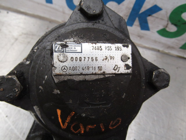 MERCEDES VARIO ZF POWER STEERING PUMP P/NO 00024681680 - Upravljački mehanizam za Kamion: slika MERCEDES VARIO ZF POWER STEERING PUMP P/NO 00024681680 - Upravljački mehanizam za Kamion MERCEDES VARIO ZF POWER STEERING PUMP P/NO 00024681680 - Upravljački mehanizam za Kamion: slika MERCEDES VARIO ZF POWER STEERING PUMP P/NO 00024681680 - Upravljački mehanizam za Kamion