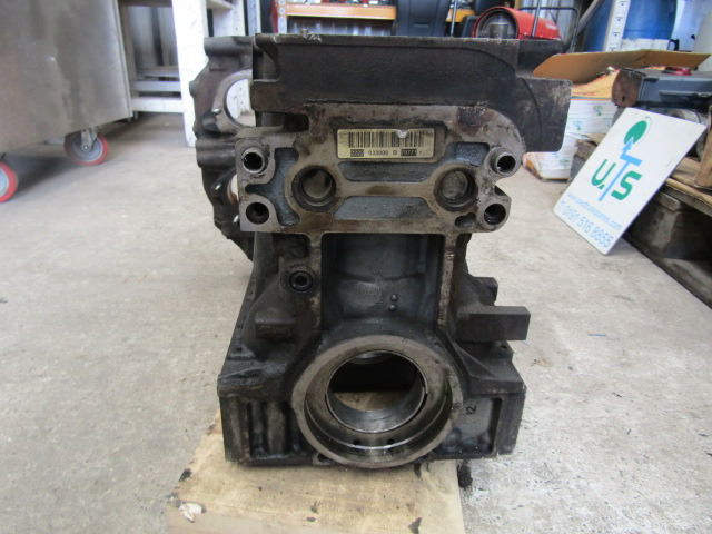 MITSUBISHI 4P10 STD BLOCK - Motor i dijelovi za Kamion: slika MITSUBISHI 4P10 STD BLOCK - Motor i dijelovi za Kamion MITSUBISHI 4P10 STD BLOCK - Motor i dijelovi za Kamion: slika MITSUBISHI 4P10 STD BLOCK - Motor i dijelovi za Kamion