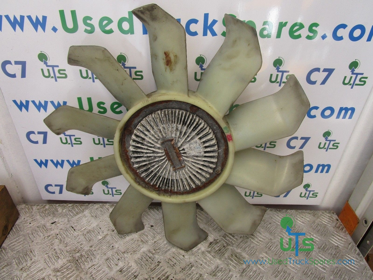 MITSUBISHI CANTER 35C13 (4M42) VISCUSS FAN - Motor i dijelovi za Kamion: slika MITSUBISHI CANTER 35C13 (4M42) VISCUSS FAN - Motor i dijelovi za Kamion MITSUBISHI CANTER 35C13 (4M42) VISCUSS FAN - Motor i dijelovi za Kamion: slika MITSUBISHI CANTER 35C13 (4M42) VISCUSS FAN - Motor i dijelovi za Kamion