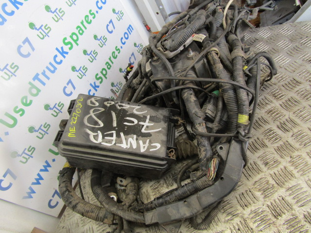 MITSUBISHI FUSO 4M50 FULL WIRING HARNESS P/NO ME227082 - Motor i dijelovi za Kamion: slika MITSUBISHI FUSO 4M50 FULL WIRING HARNESS P/NO ME227082 - Motor i dijelovi za Kamion MITSUBISHI FUSO 4M50 FULL WIRING HARNESS P/NO ME227082 - Motor i dijelovi za Kamion: slika MITSUBISHI FUSO 4M50 FULL WIRING HARNESS P/NO ME227082 - Motor i dijelovi za Kamion