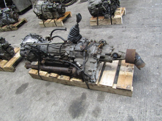 MITSUBISHI PAJERO / SHOGUN 2.8 AUTOMATIC GEARBOX - Mjenjač za Dostavno vozilo: slika MITSUBISHI PAJERO / SHOGUN 2.8 AUTOMATIC GEARBOX - Mjenjač za Dostavno vozilo MITSUBISHI PAJERO / SHOGUN 2.8 AUTOMATIC GEARBOX - Mjenjač za Dostavno vozilo: slika MITSUBISHI PAJERO / SHOGUN 2.8 AUTOMATIC GEARBOX - Mjenjač za Dostavno vozilo