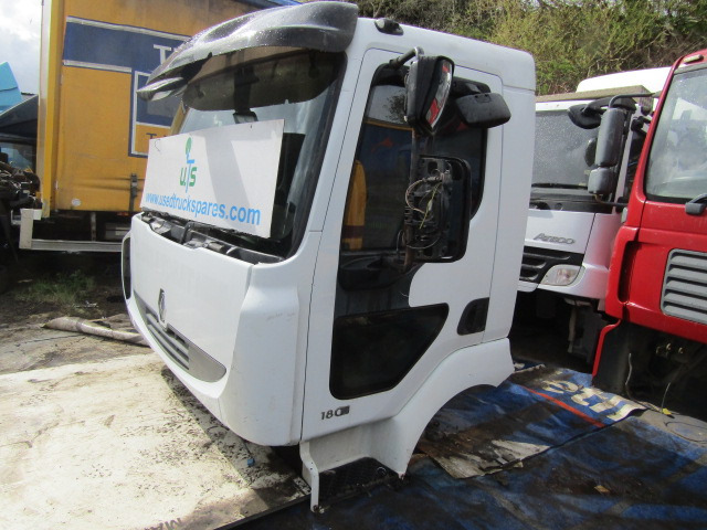 RENAULT MIDLUM DXI 7.5T CAB (2013) - Kabina za Kamion: slika RENAULT MIDLUM DXI 7.5T CAB (2013) - Kabina za Kamion RENAULT MIDLUM DXI 7.5T CAB (2013) - Kabina za Kamion: slika RENAULT MIDLUM DXI 7.5T CAB (2013) - Kabina za Kamion