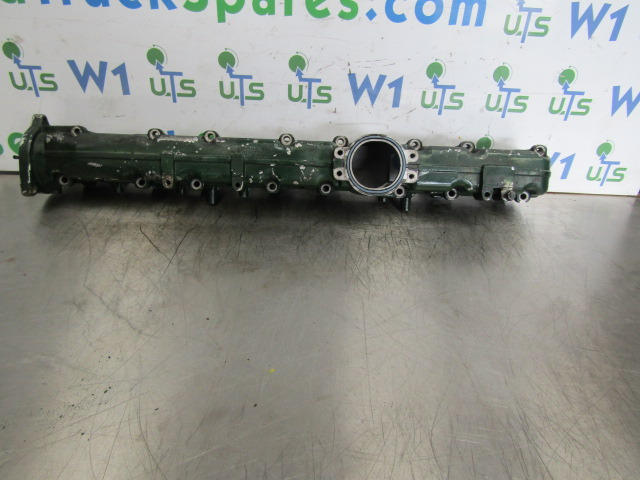 SCANIA 114/164 V8 INLET MANIFOLD P/NO 1477131/4560 - Motor i dijelovi za Kamion: slika SCANIA 114/164 V8 INLET MANIFOLD P/NO 1477131/4560 - Motor i dijelovi za Kamion SCANIA 114/164 V8 INLET MANIFOLD P/NO 1477131/4560 - Motor i dijelovi za Kamion: slika SCANIA 114/164 V8 INLET MANIFOLD P/NO 1477131/4560 - Motor i dijelovi za Kamion