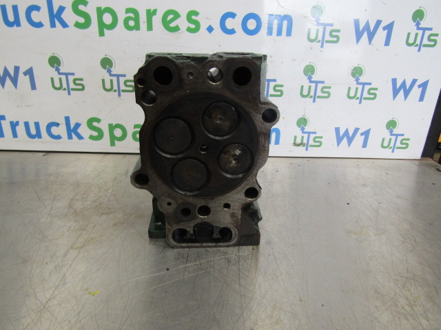SCANIA 144/164 V8 CYLINDER HEAD - Motor i dijelovi za Kamion: slika SCANIA 144/164 V8 CYLINDER HEAD - Motor i dijelovi za Kamion SCANIA 144/164 V8 CYLINDER HEAD - Motor i dijelovi za Kamion: slika SCANIA 144/164 V8 CYLINDER HEAD - Motor i dijelovi za Kamion